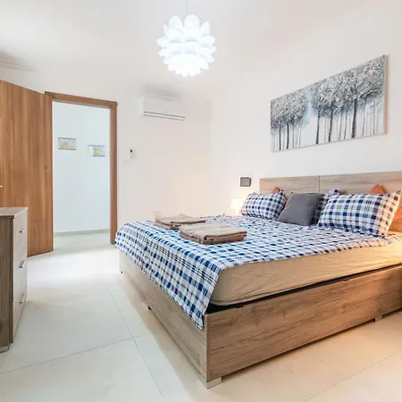 Brand New Modern Bugibba 3bdr 2 Bth