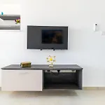 Brand New Modern Bugibba 3bdr 2 Bth *