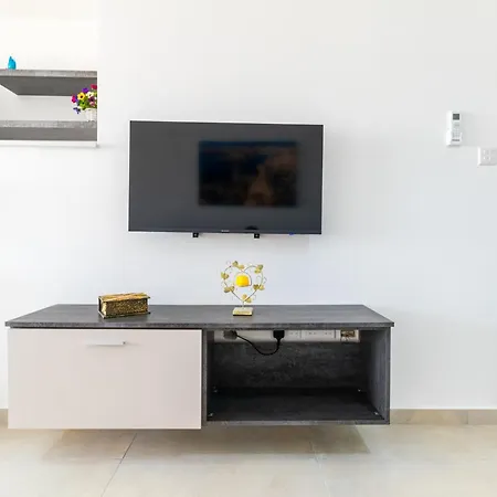 Apartment Brand New Modern Bugibba 3bdr 2 Bth *