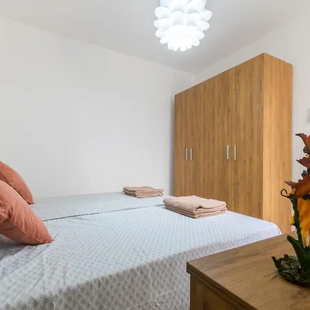 Brand New Modern Bugibba 3bdr 2 Bth Apartament St. Paul's Bay