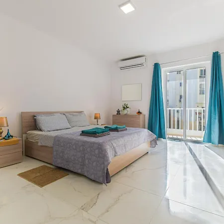 Brand New Modern Bugibba 3bdr 2 Bth