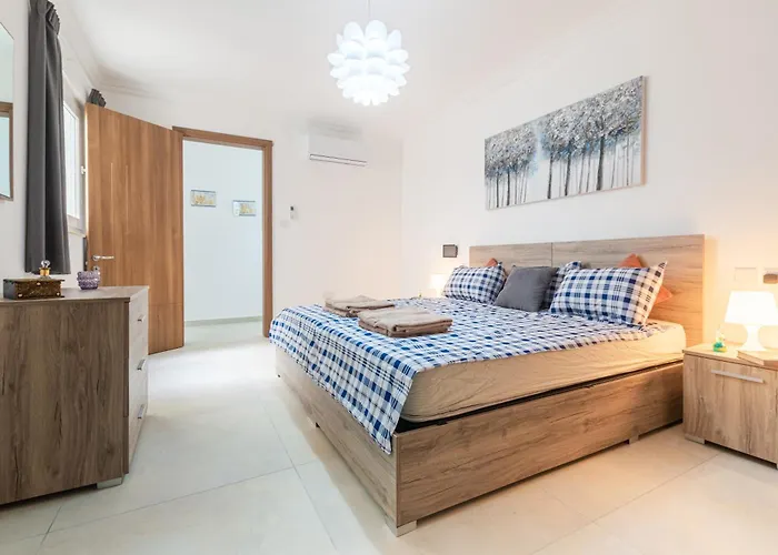 Brand New Modern Bugibba 3bdr 2 Bth